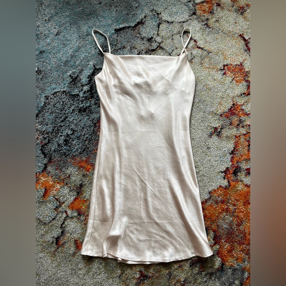 NBW Bäcia Mini cowl neck dress